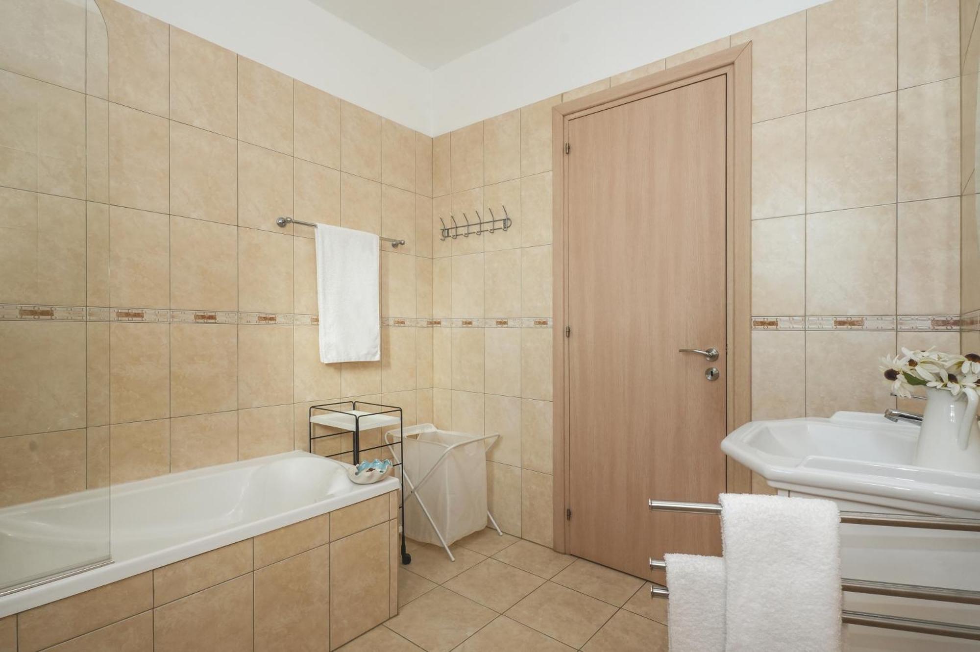 Neraida - 2Bed Apart Walk To Kalamies Beach Protaras Exterior photo